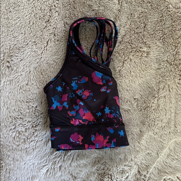 Lululemon - Picture 6 of 7